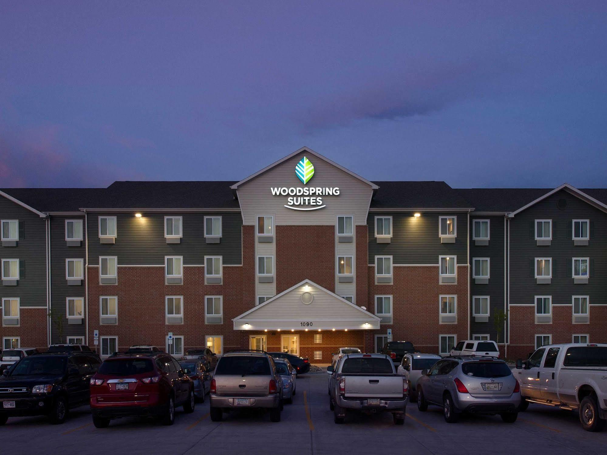 Woodspring Suites Fargo North Near Ndsu Exterior foto